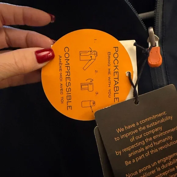 New and beautiful SAVE THE DUCK MENS PUFFER REVERSIBLE COAT WINTER MSRP $298 - Picture 9 of 9